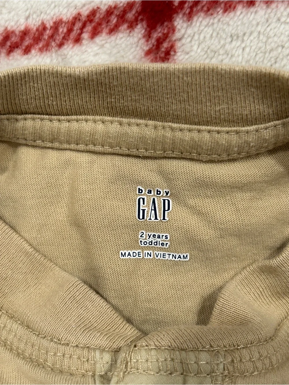 Gap Baby & Toddler Beige Henley Pocket T-Shirt Size 2T